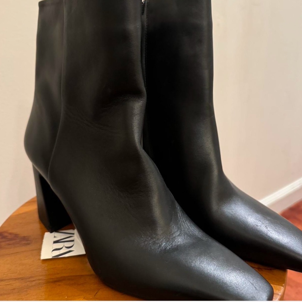 Zara Black Leather Boots - Picture 5 of 5